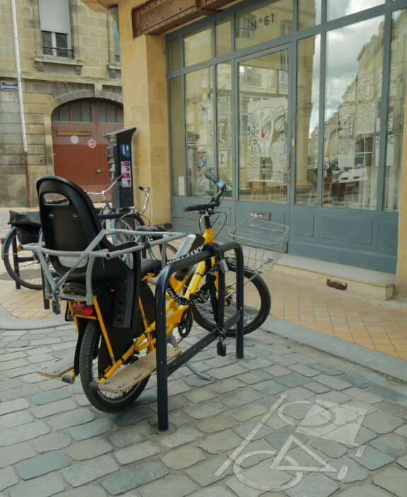 Arceaux vélos à Bordeaux ©Réseau vélo et marche